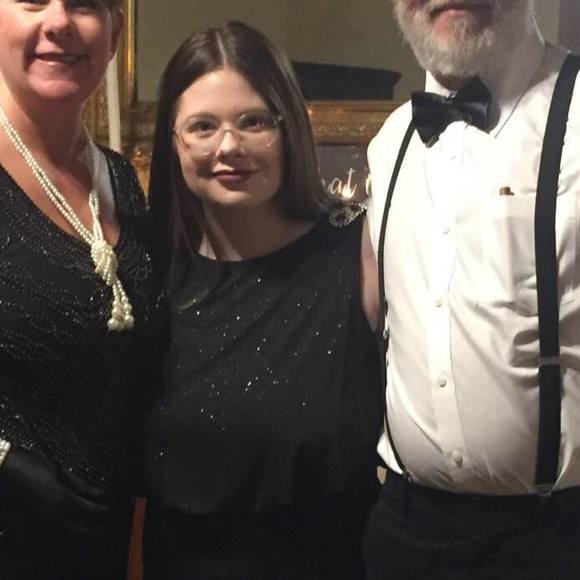 Meet your Posher, Alex - Picture 1 of 1